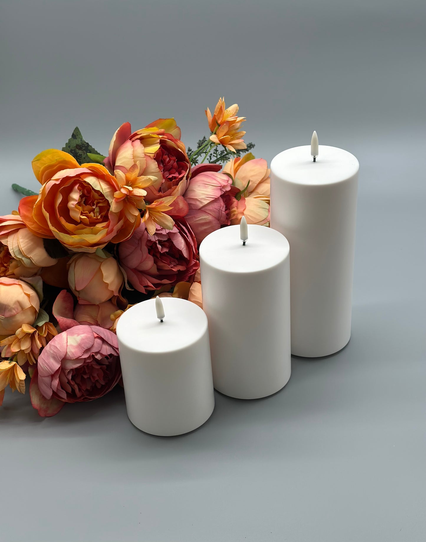 LED-Stumpenkerze für den Außenbereich (8,4 x 20 cm)