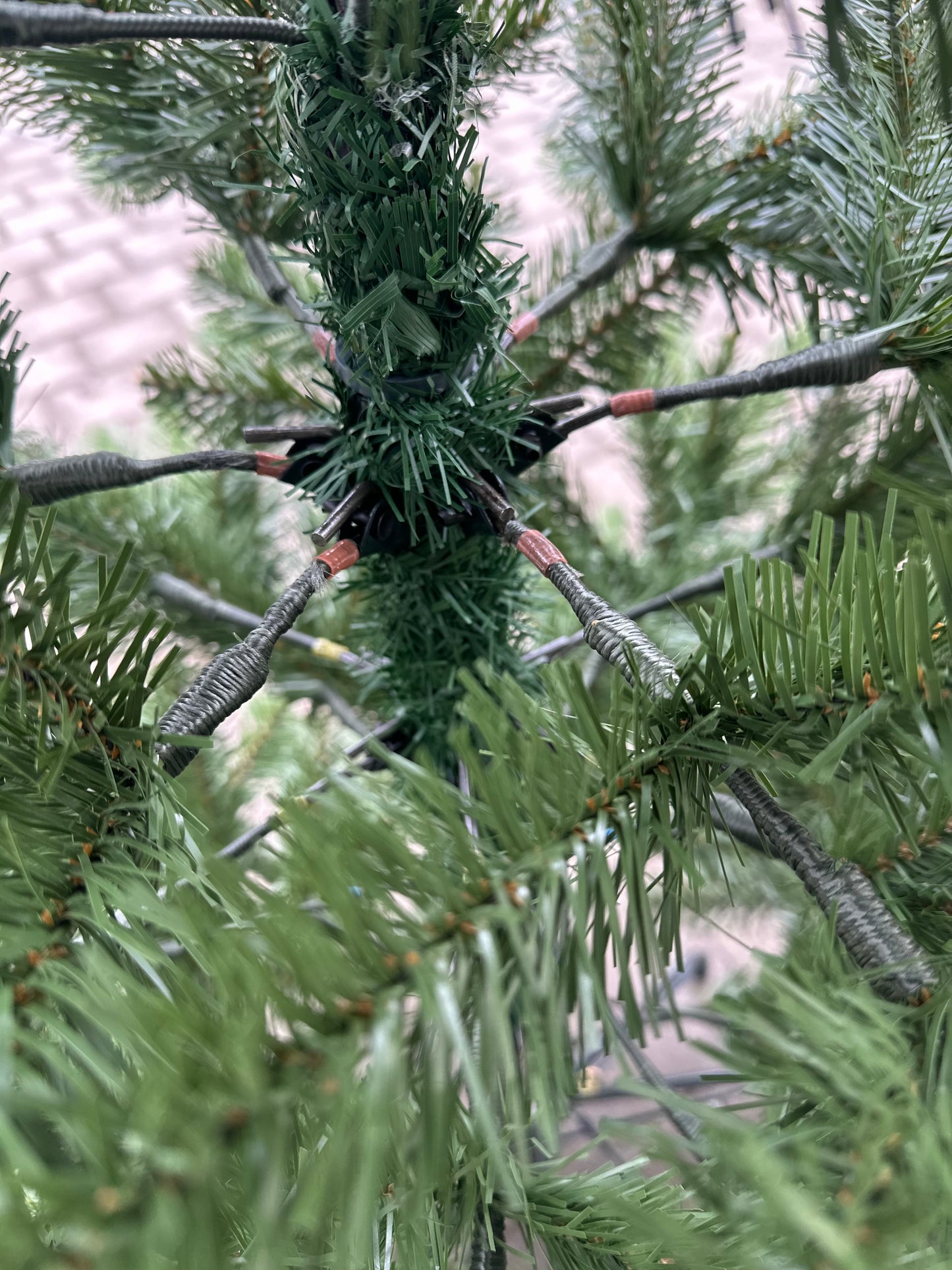 künstl. Tannenbaum als Maibaumspitze